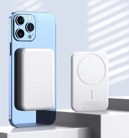 "10000mAh Magnetic Wireless Power Bank for MagSafe iPhones – Portable, Fast Type-C Charging, Simple & Large-Capacity Design"